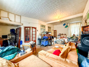 Photo 3- click for photo gallery